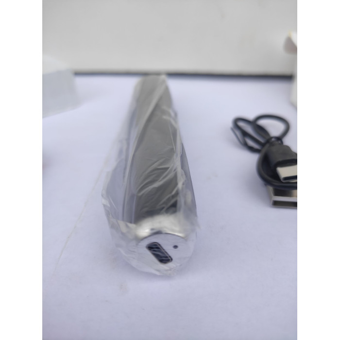 Компактный детектор жучков и камер Inteligent T8