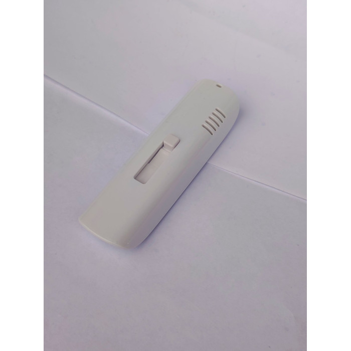 Greentest mini - прилад для експрес-аналізу концентрації нітратів у свіжих фруктах, овочах і м'ясі, TDS-метр (жорсткість води), а також фонового випромінювання в навколишньому середовищі та рівня радіоактивності окремих об'єктів.