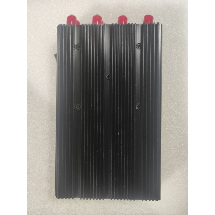 Портативна глушилка мобільного зв'язку та інтернету 4 Вт / GSM, DCS, 2G, 3G, 4G, GPS, ГЛОНАСС, WIFI, Bluetooth / 8 каналів з акумулятором