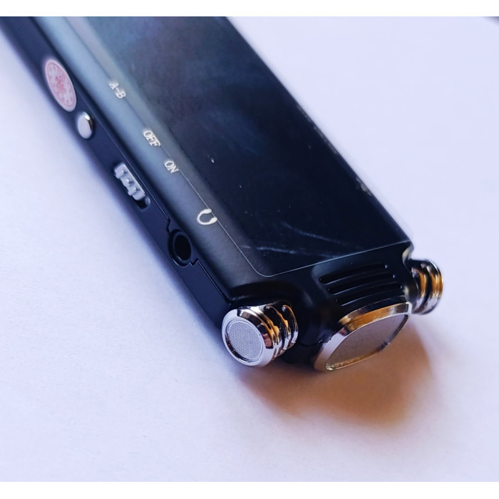 Портативний цифровий диктофон/професійний звук/голосова активація/16GB