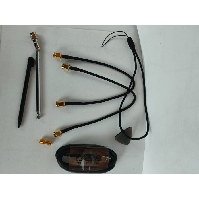 Новий портативний аналізатор спектра Tiny SA з екраном 2,8 дюйма від 100 кГц до 960 МГц