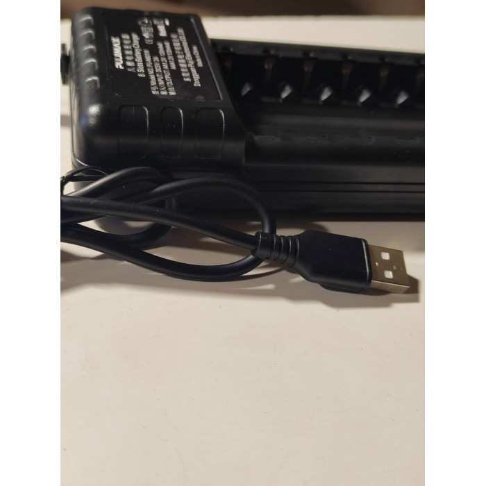 Зарядний пристрій  з АКБ PALO для фотопасток