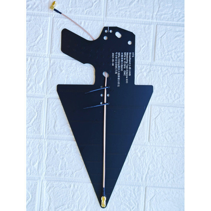 HT6 - Антена під аналізатор спектра для виявлення дронів. Антена для пеленгації 0,6-10 ГГц