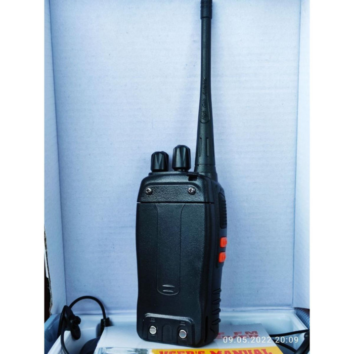 Портативна рація Baofeng BF-888S з гарнітурою