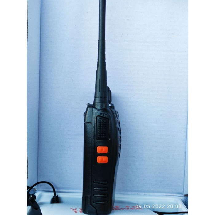 Портативна рація Baofeng BF-888S з гарнітурою