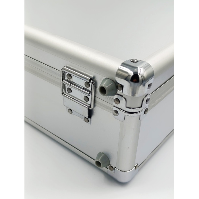 Металопластиковий кейс з кодовими замками та поролоновим наповнювачем / 40*28*14 см